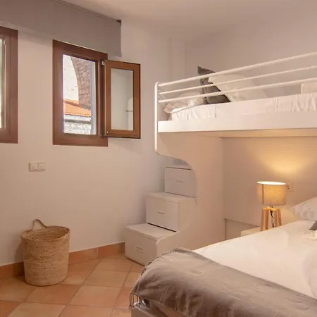 Sant Pere Ii Apartment